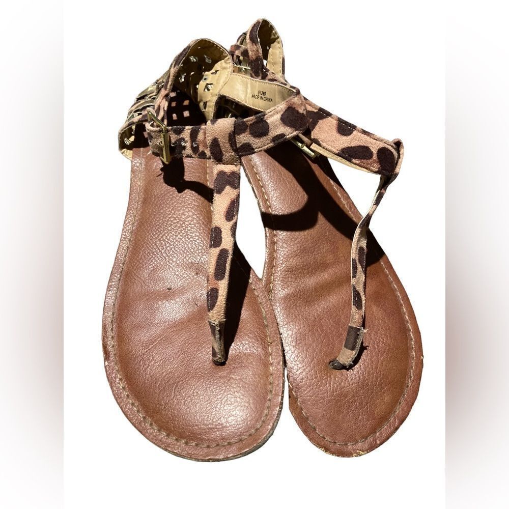 Route 66 size 7 leopard sandals great condition